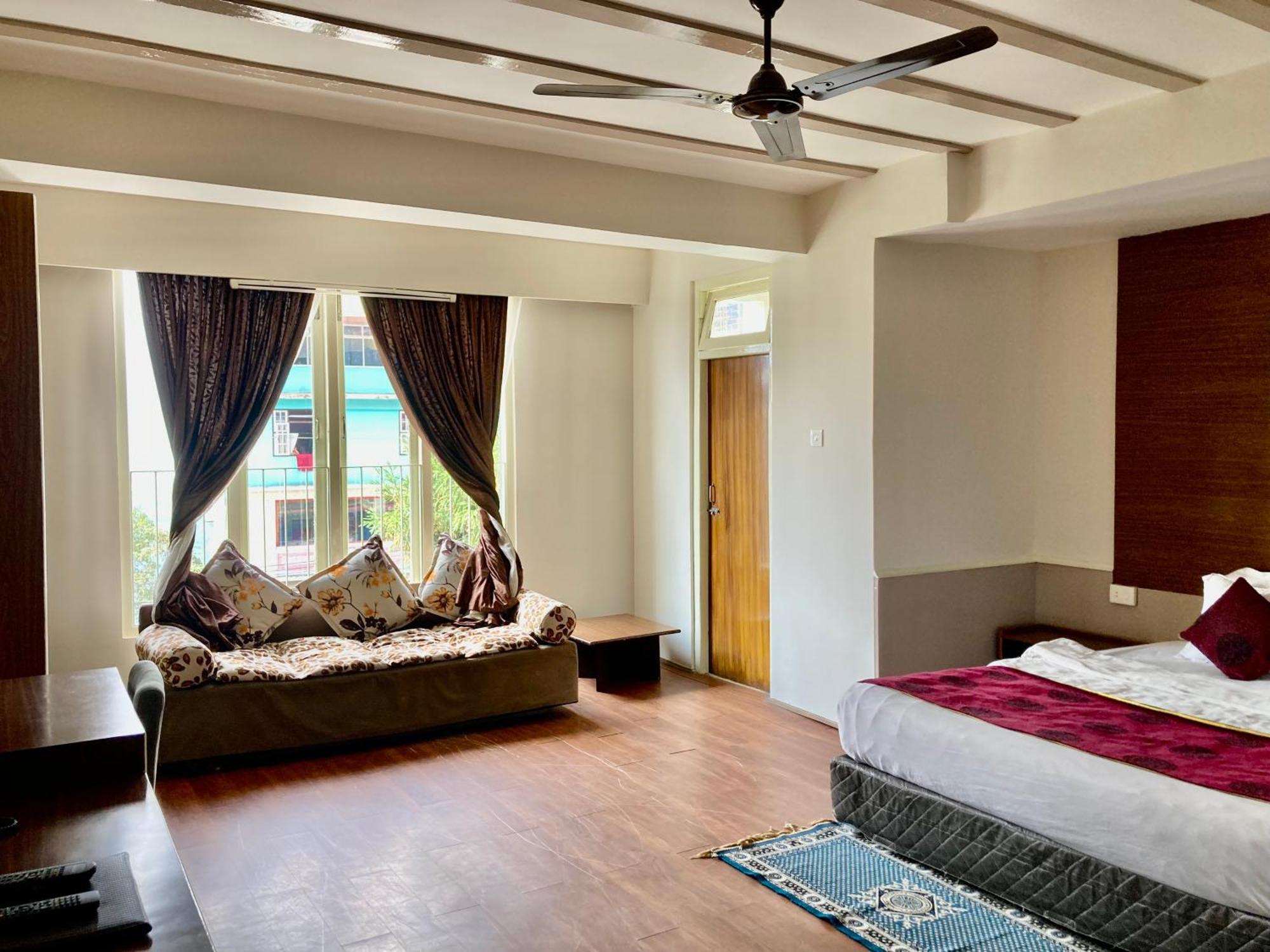 Maya Inn Gangtok Extérieur photo